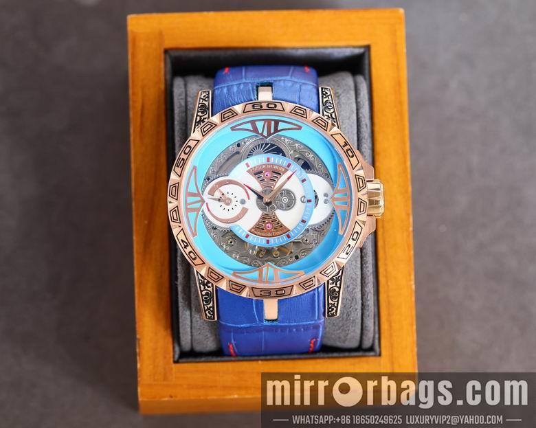 Replica Roger Dubuis watch M17