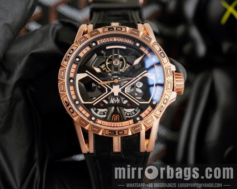 Replica Roger Dubuis 46mm M05