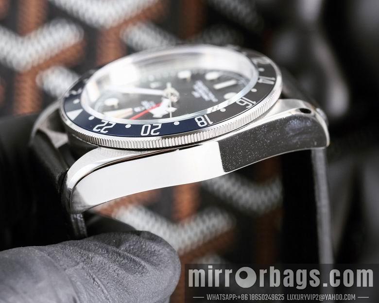 Replica Tudor men 42mm M12