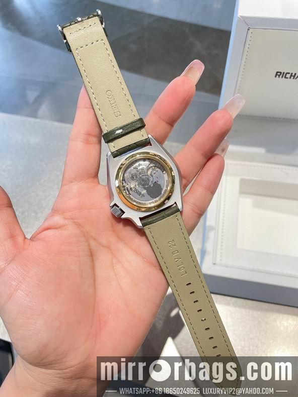 Replica Seiko watch 42.5X13.4mm 071741