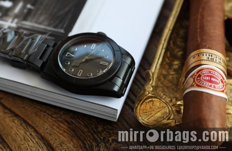 Replica Tudor 42mm 071402