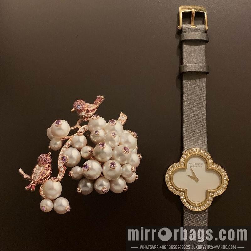 Replica Van Cleef & Arpels 30X30mm 022468