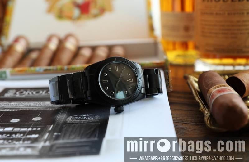 Replica Tudor 42mm 071402