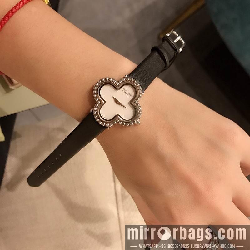 Replica Van Cleef & Arpels 30X30mm 022468