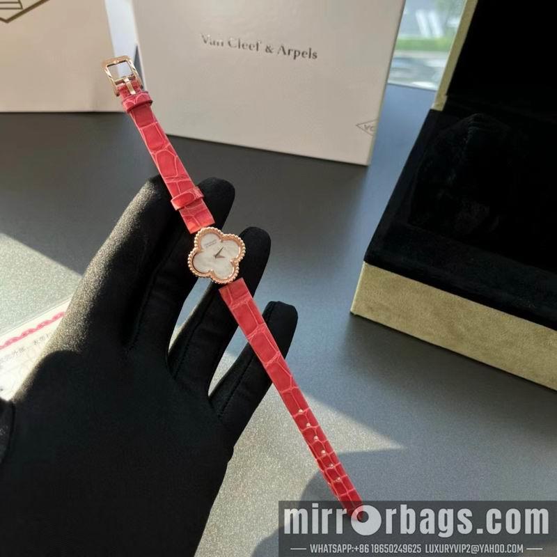 Replica Van Cleef & Arpels watch 022428