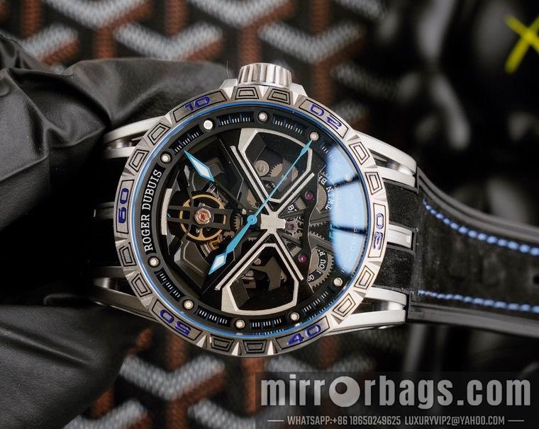 Replica Roger Dubuis 46mm M05