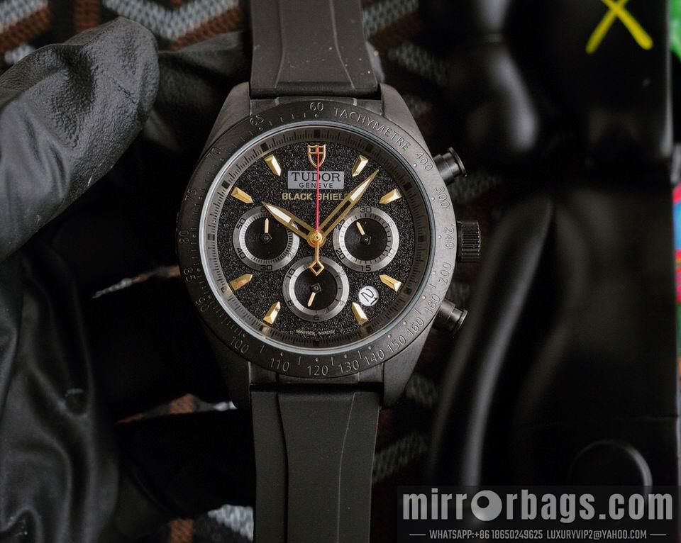 Replica Tudor watch 111001