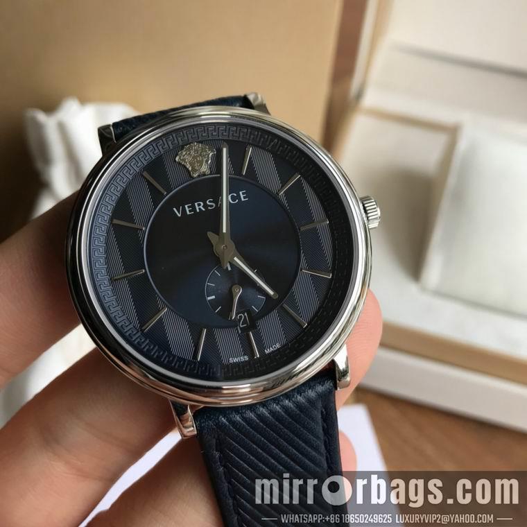 Replica Versace men 42mm M04