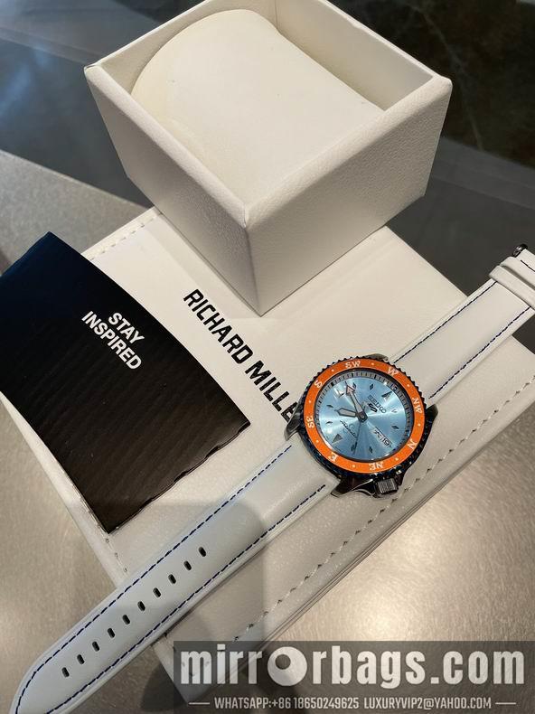 Replica Seiko watch 42.5X13.4mm 071741