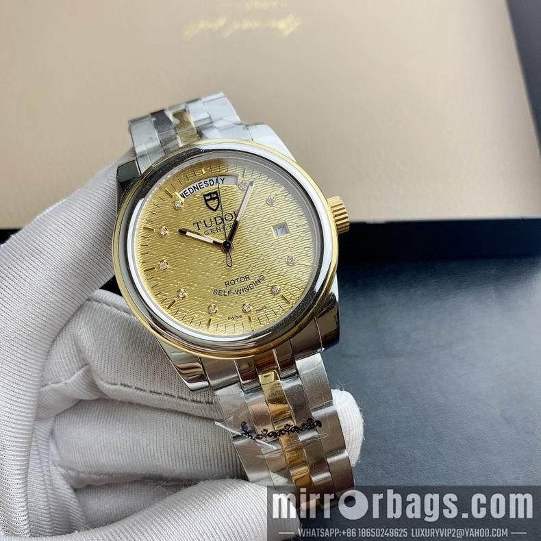 Replica Tudor watch M32