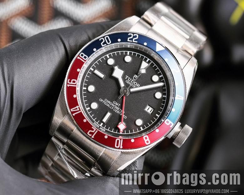Replica Tudor men 42mm M12