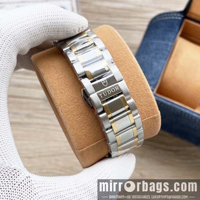 Replica Tudor men watch M13