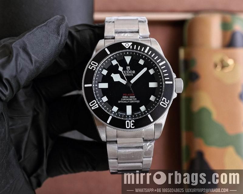 Replica Tudor 42mm 071435