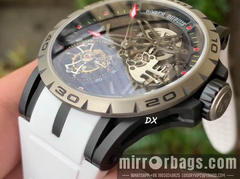 Replica Roger Dubuis 45x13.5mm 2nms49