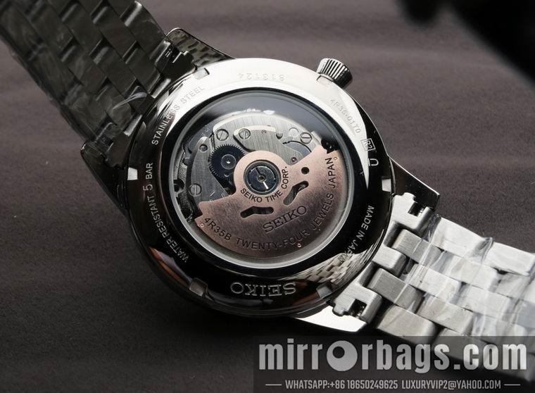 Replica Seiko men 40.5X11.84mm M05