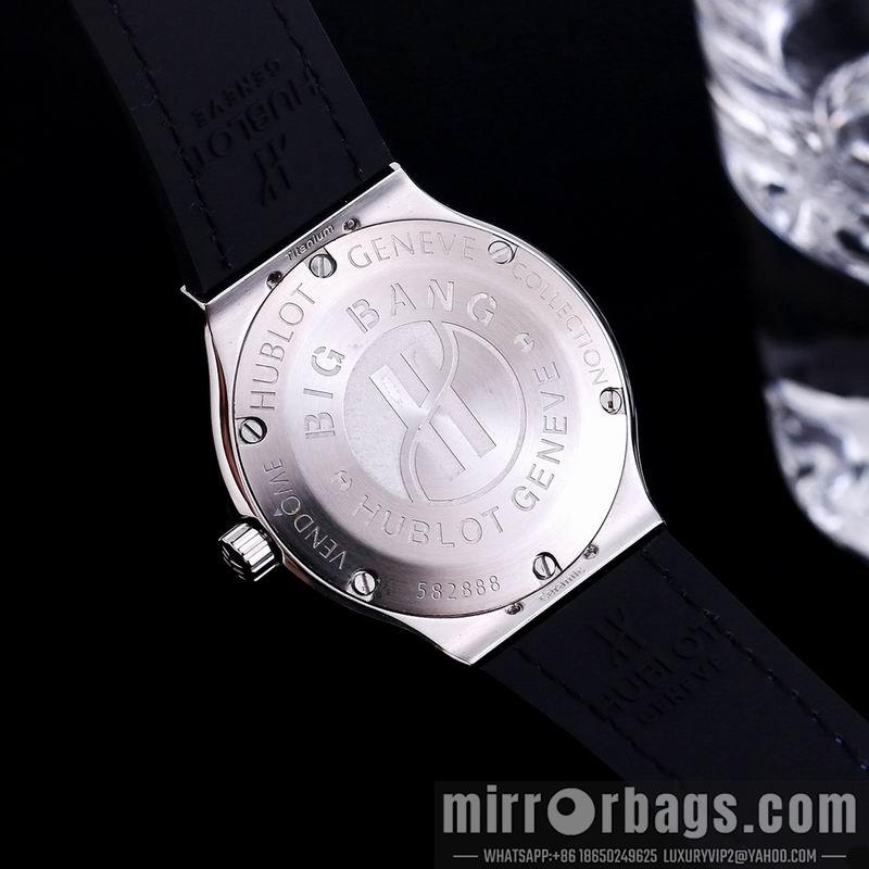 Replica Hublot 33X10mm 070204