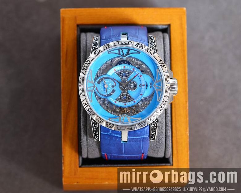 Replica Roger Dubuis watch M17