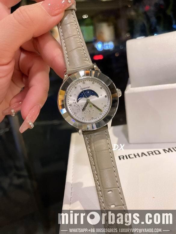 Replica Swarovski 38mm 5nms84