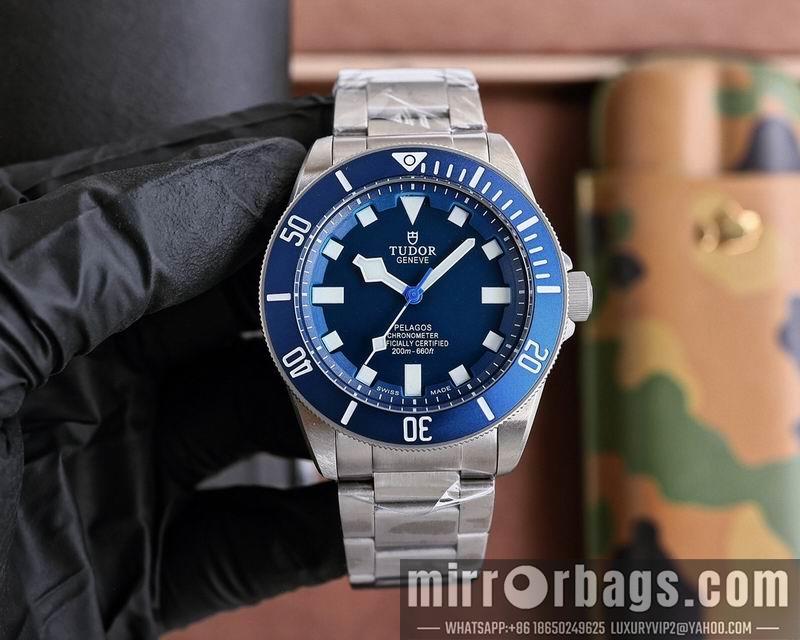Replica Tudor 42mm 071436