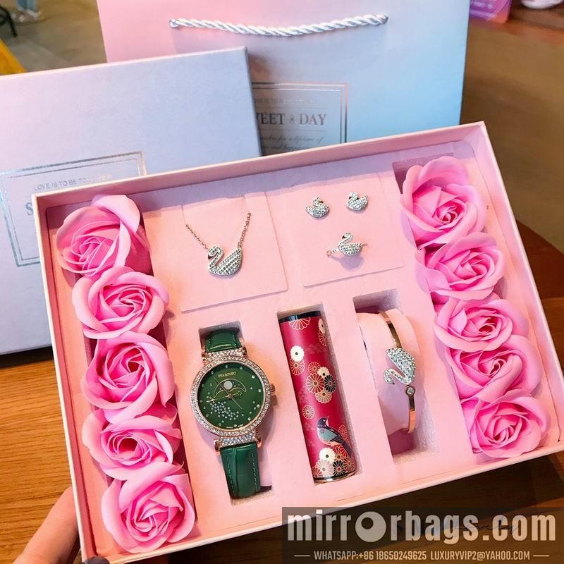Replica Swarovski 5pcs 041422