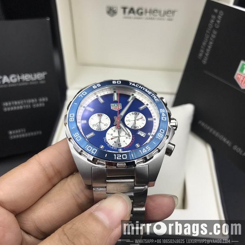 Replica Tag Heuer watch M33