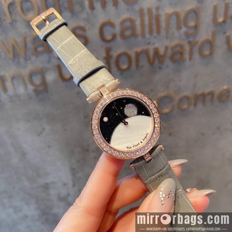 Replica Van Cleef Arpels watch 02