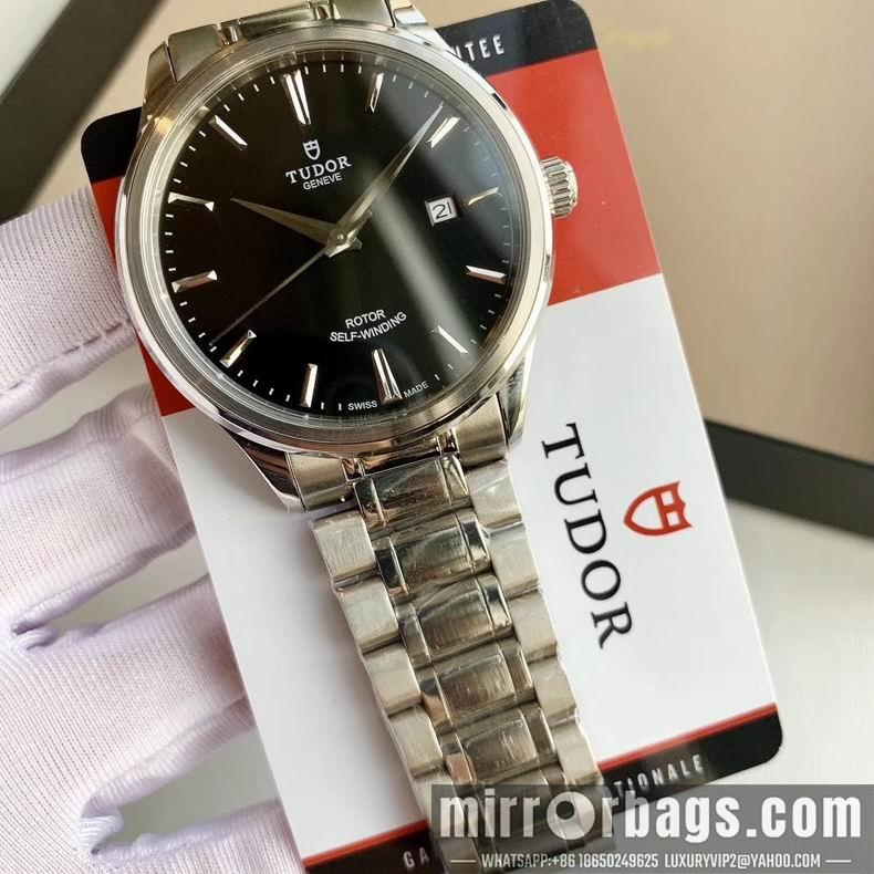 Replica Tudor watch M35
