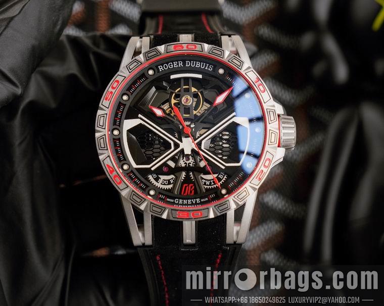 Replica Roger Dubuis 46mm M05