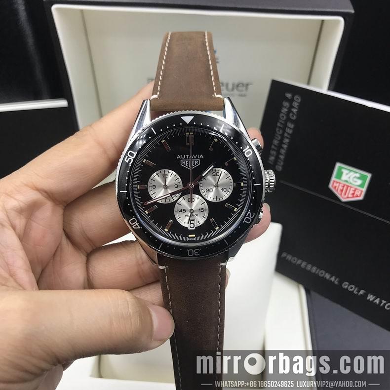 Replica Tag Heuer watch M33