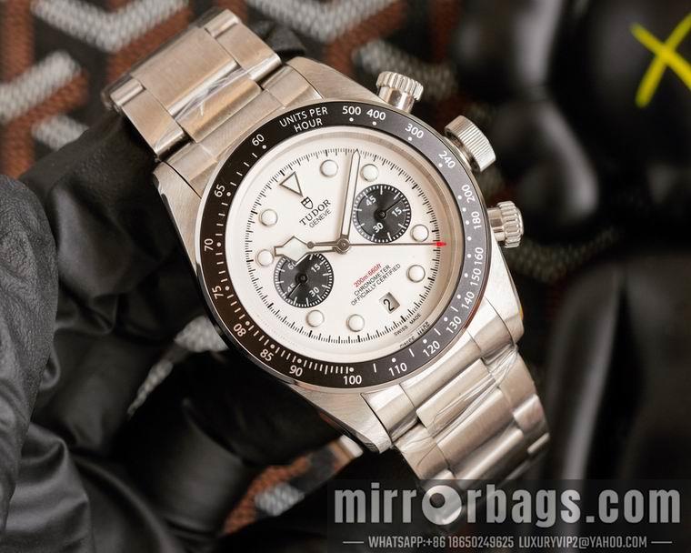 Replica Tudor men 42mm M09