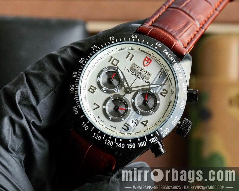 Replica Tudor 42mm 031943