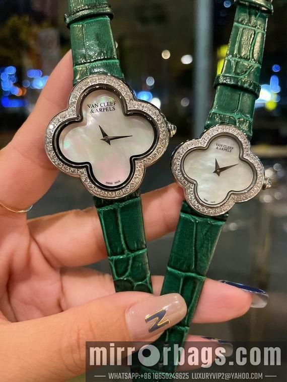 Replica Van Cleef Arpels watch 04