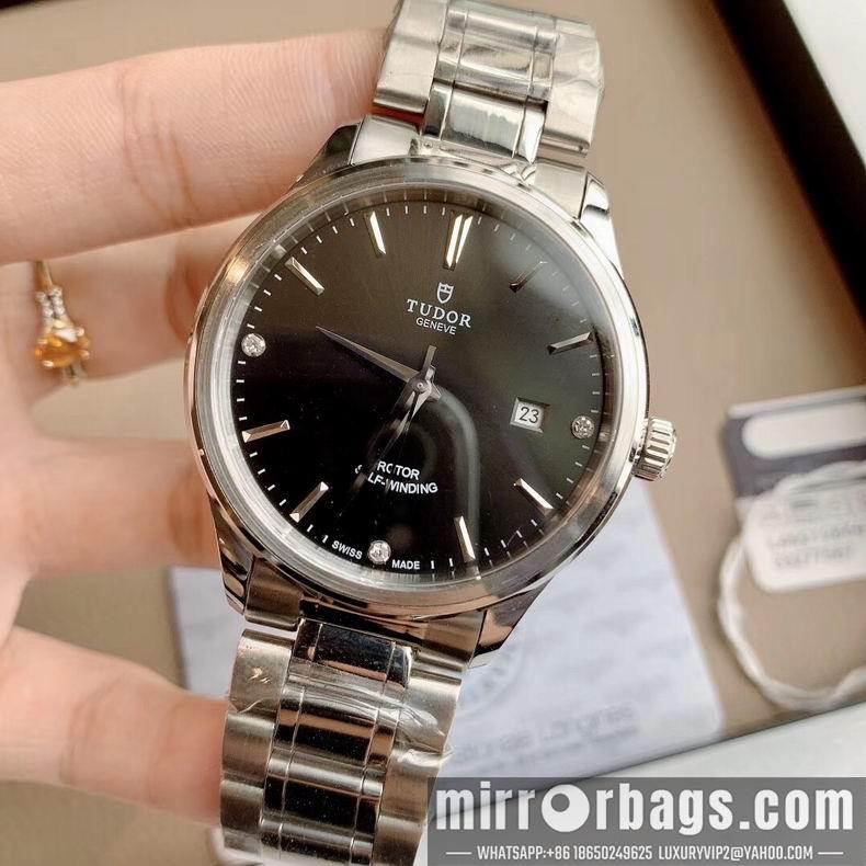 Replica Tudor watch M33