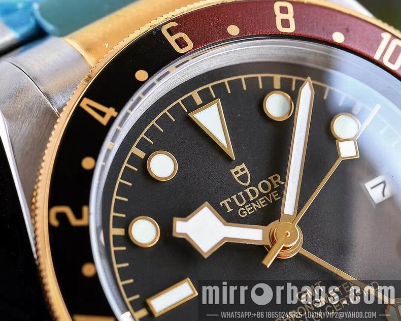 Replica Tudor 42mm 112915
