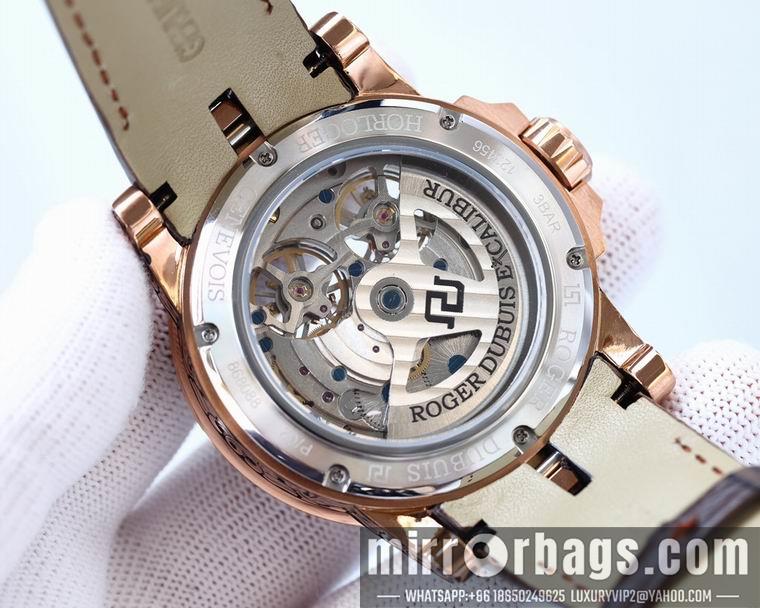 Replica Roger Dubuis men 45mm M09