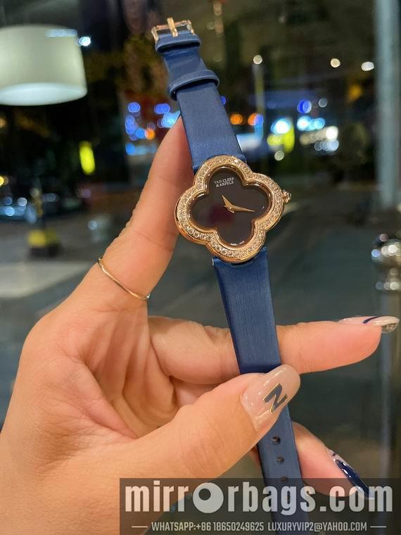 Replica Van Cleef Arpels watch 04