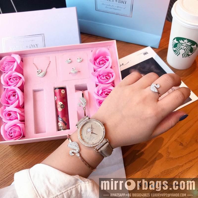 Replica Swarovski 5pcs 041422
