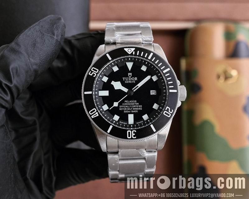 Replica Tudor 42mm 071435