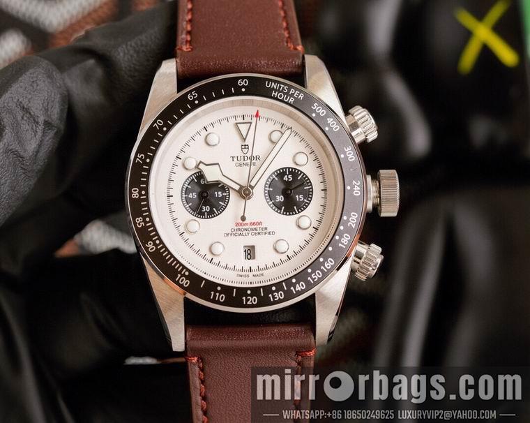 Replica Tudor men 42mm M09