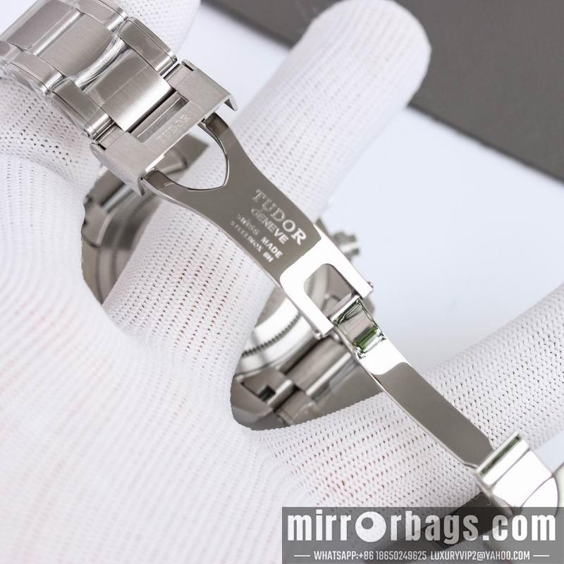 Replica Tudor 41mm 032235