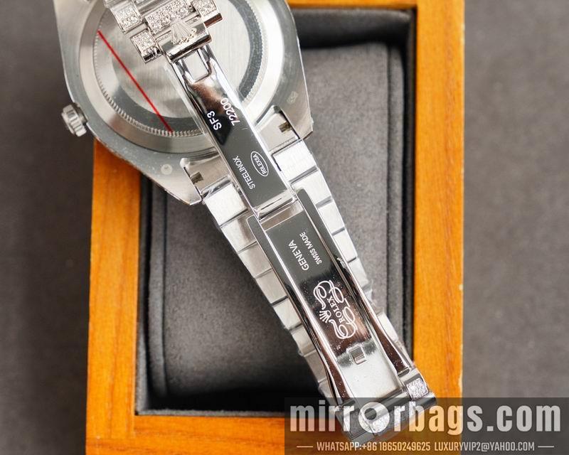 Replica Rolex 42X11mm 111052