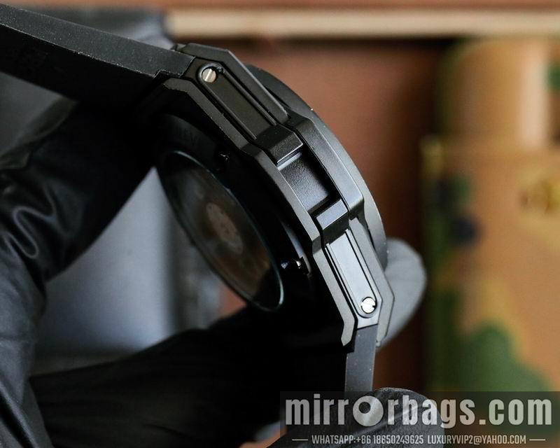 Replica Hublot 48mm 102372