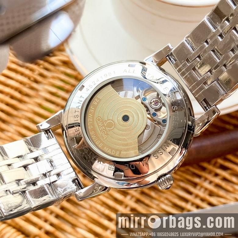 Replica Omega watch M111