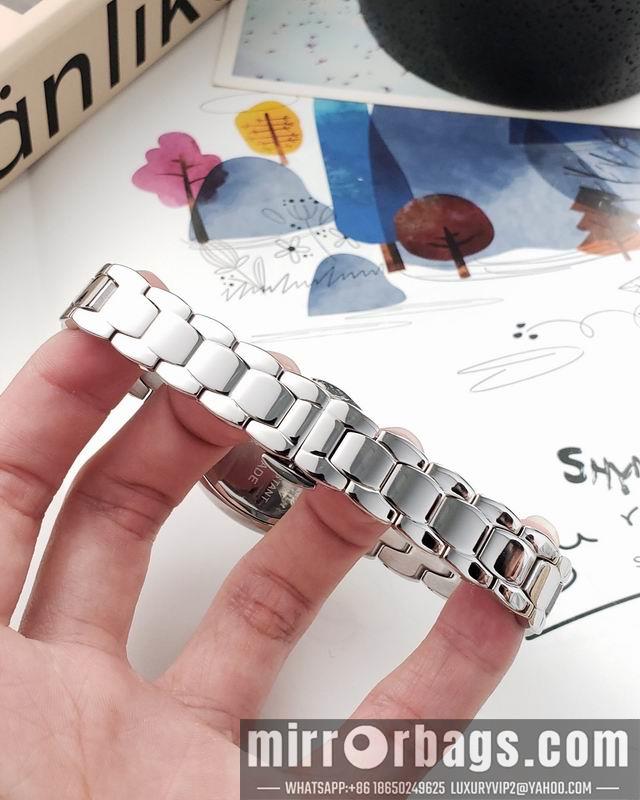 Replica Cartier 27X32mm 102322