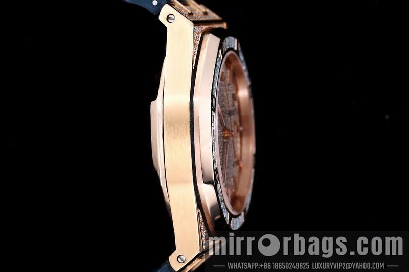 Replica AP 40X10mm 083185