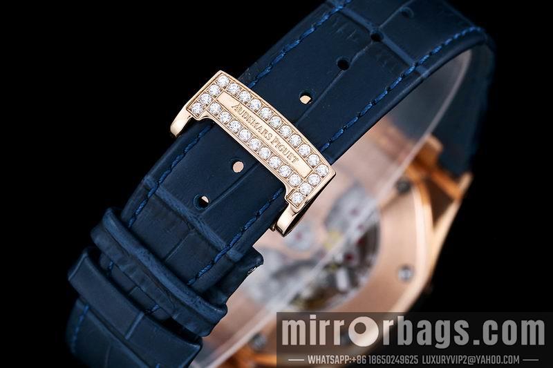 Replica AP 40X10mm 083185
