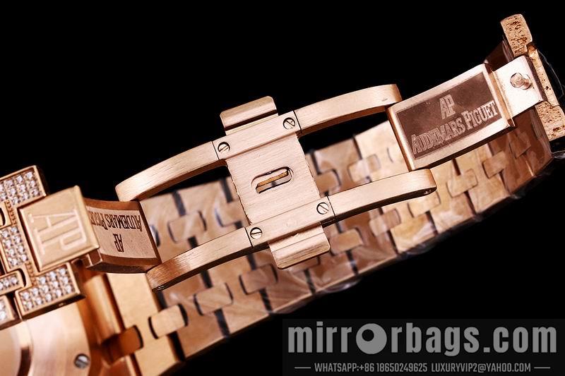 Replica AP 40X10mm 083165