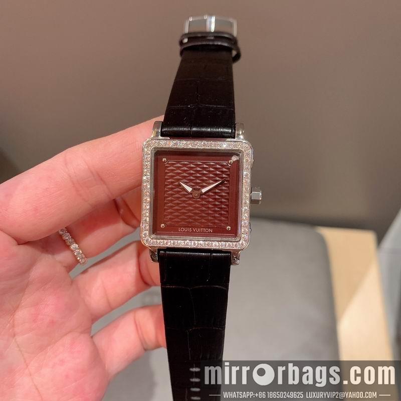 Replica LV 30X30mm 032720