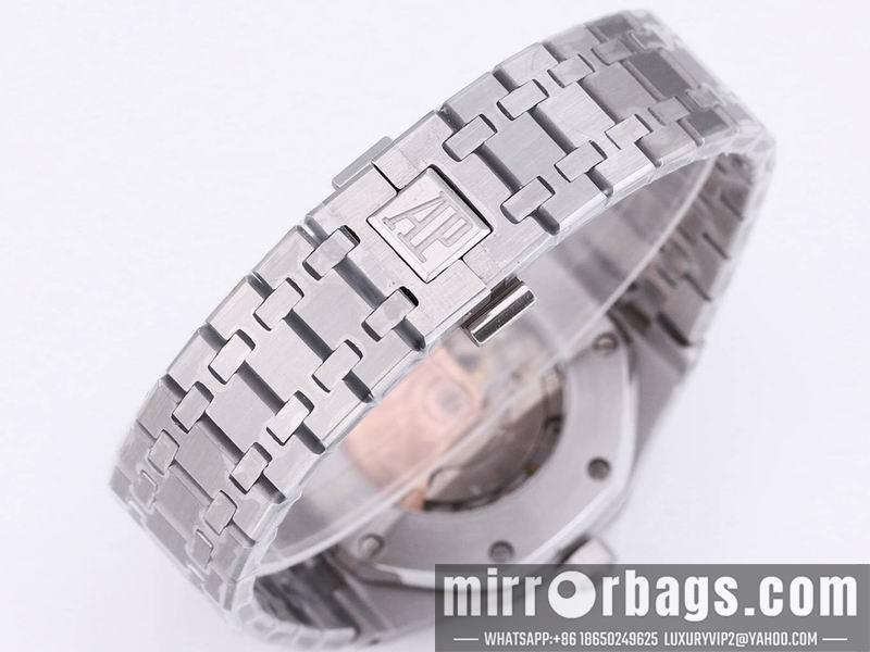 Replica AP watch 110920