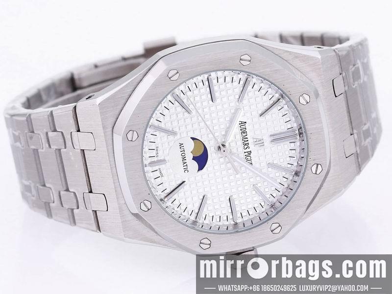 Replica AP watch 110920